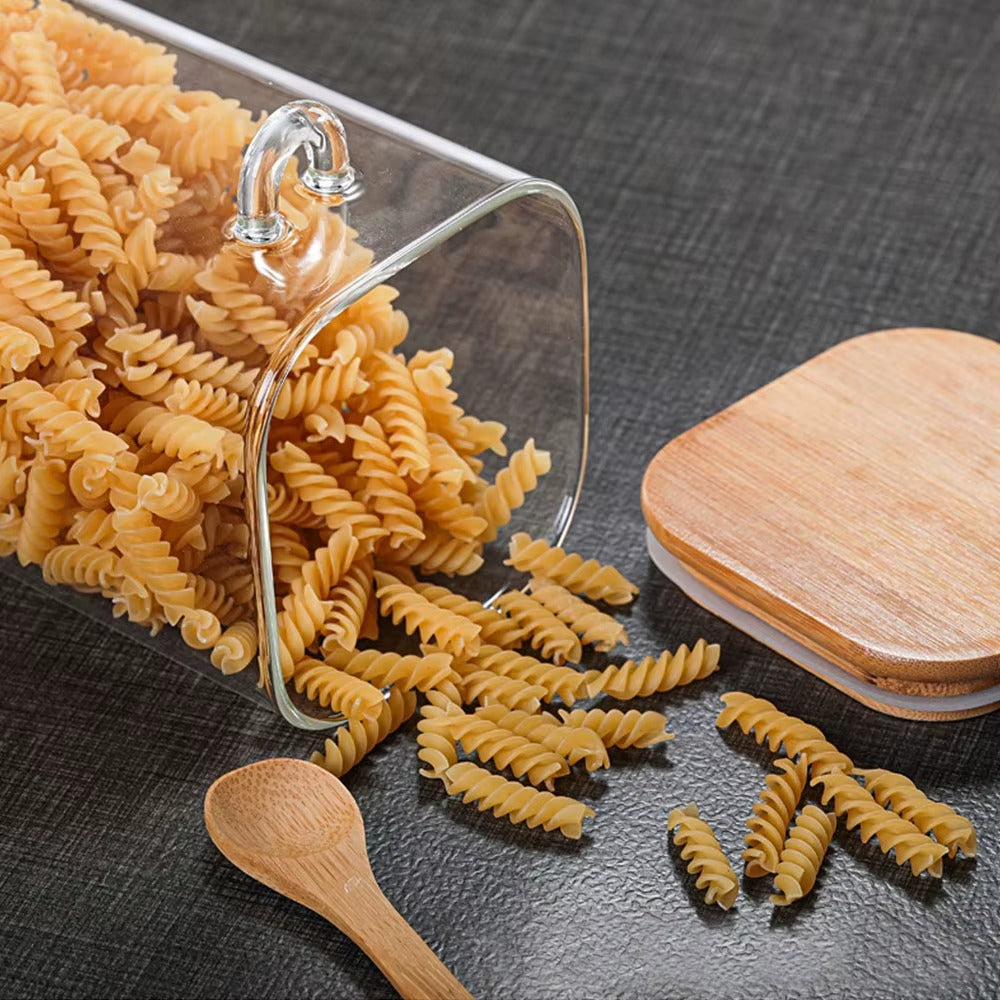 Square borosilicate glass pantry jar (e.g., 800ml) shown filled with pasta.