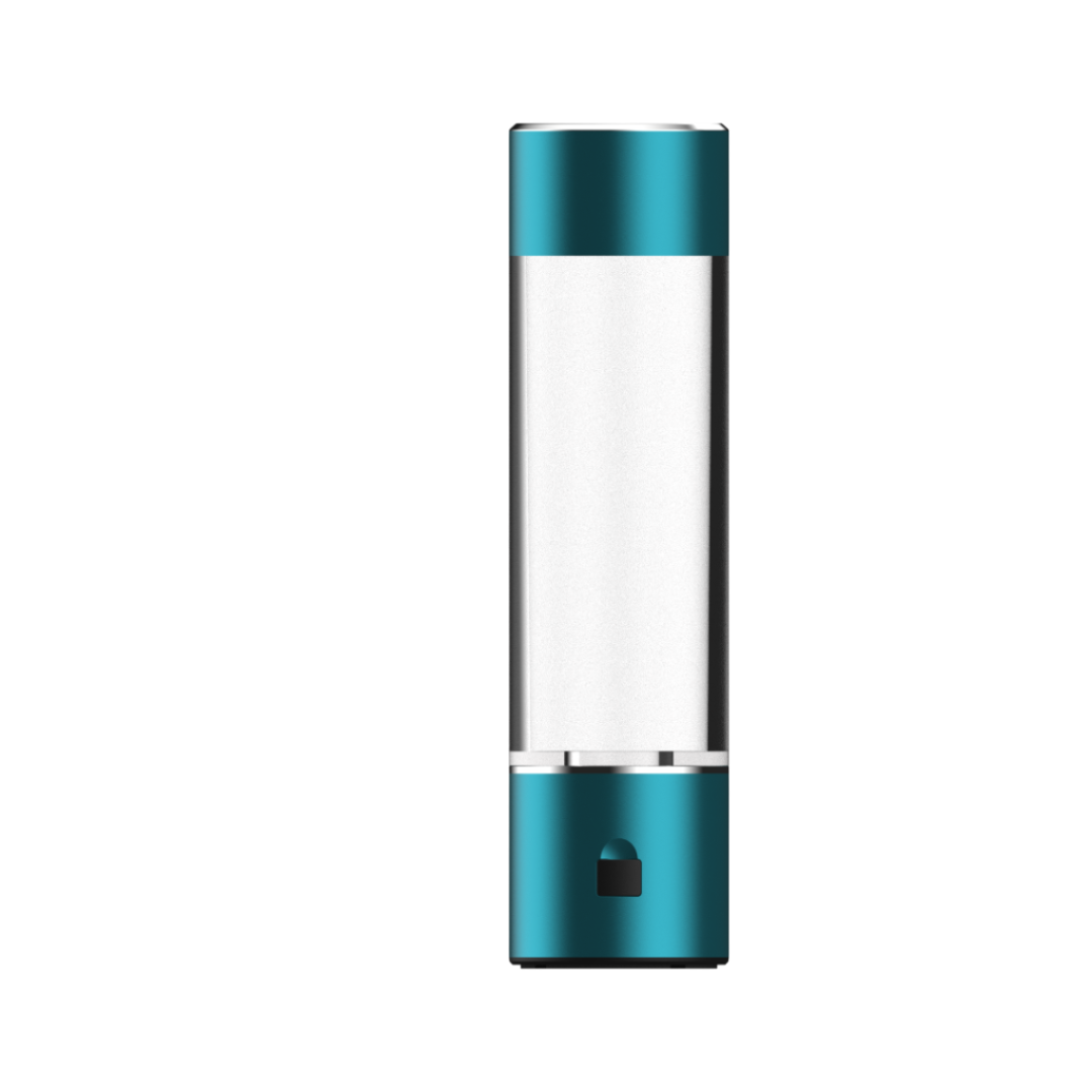 Person holding the sleek H8 hydrogen-rich water bottle.